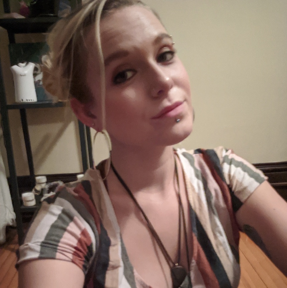 Meet your Posher, Sarah